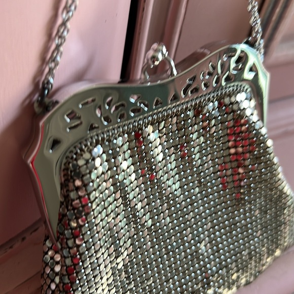 Vintage Whiting Davis Silver Mesh handbag clutch - Picture 2 of 7